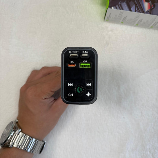 Carregador de Carro 4-em-1 GREEN LYCA – Super Rápido 66W